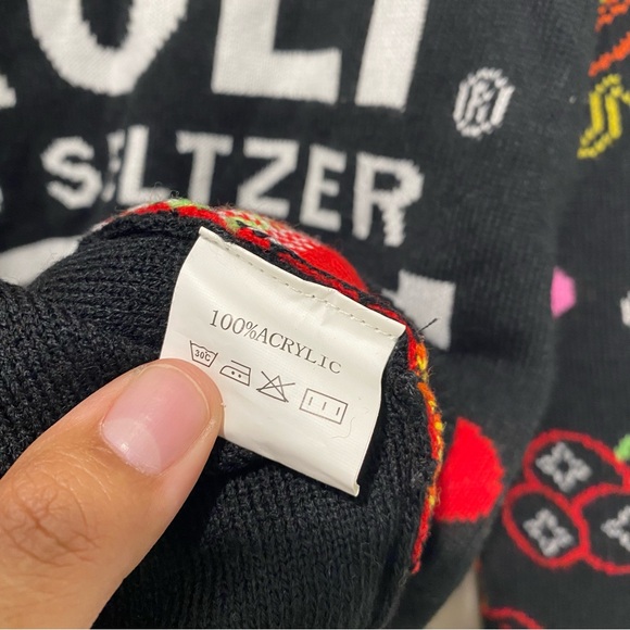 Truly Hard Seltzer Christmas Holiday Colorful Ugly Sweater Unisex Size Large - Picture 4 of 6